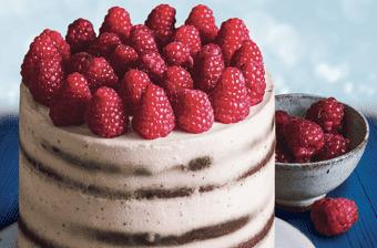 Torta s krémom z čierneho čaju