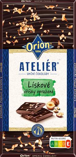 Orion Ateliér s kousky lískových oříšků